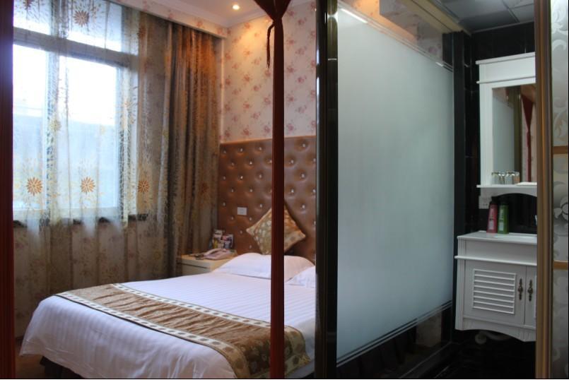 Yinfeng Hotel دالي الغرفة الصورة